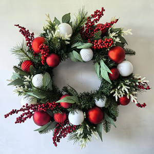 24" Christmas Wreath with Berry Clusters & Ball Ornaments