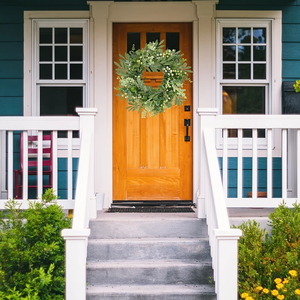 20" Eucalyptus & Olive Leaf Wreath with Berries