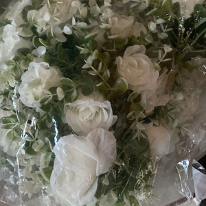 Ivory White Foam Roses with Stems — 50pcs review photo
